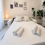 Metro At The Door- Colosseo 6 Min- 2br Ac Wifi *