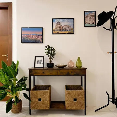 4 Stops To Colosseo - San Paolo House Holiday home Rome