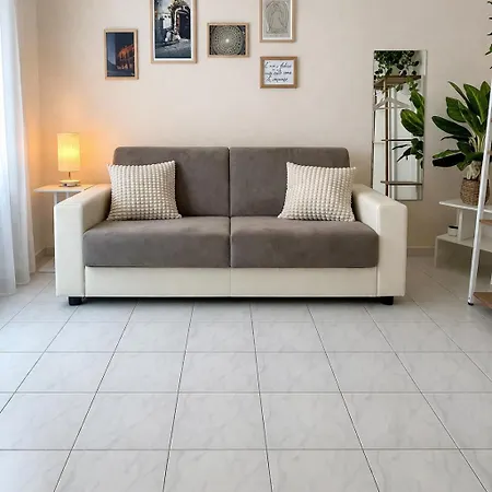 Metro At The Door- Colosseo 6 Min- 2br Ac Wifi Rome